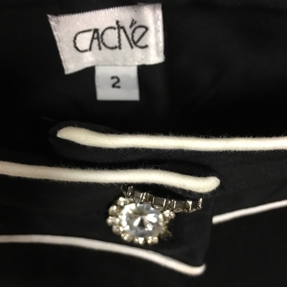 Cache Capris - Picture 5 of 5